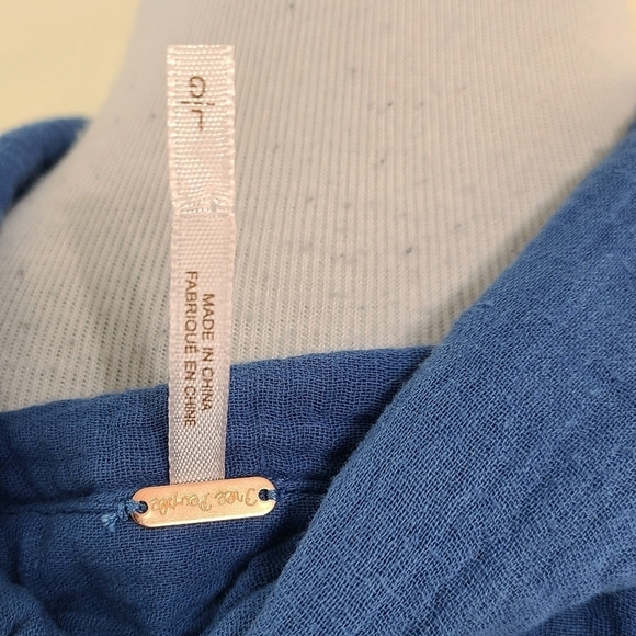 Free People Sunstreaks tie front top blue cotton Women's size large - Picture 7 of 9